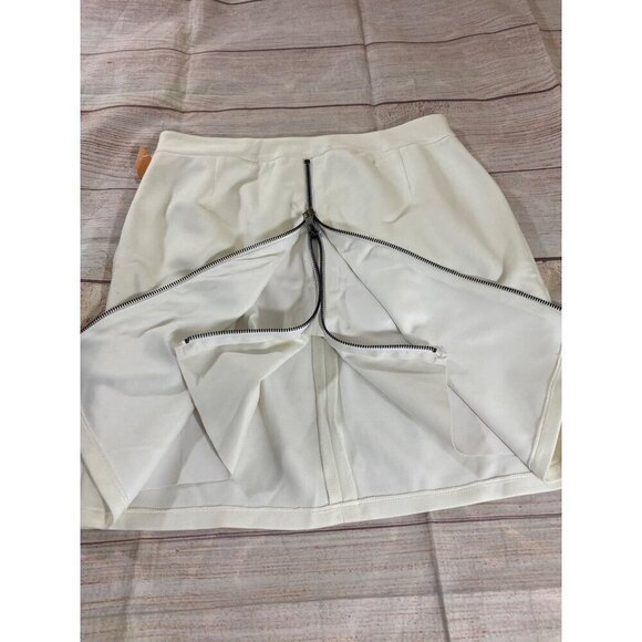 NWT Bailey 44 Women's White Double Front Zip Mini Skirt - Large - Picture 6 of 12